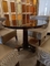 Yükseklik 75cm Yuvarlak Cam Masa Üstü Yemek Masası ve Sandalye Takımları ISO14001 Sertifikalı